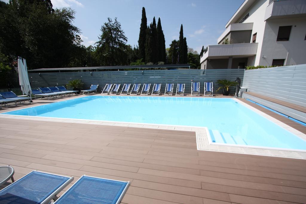Hotel Miorelli Torbole Sul Garda Exterior foto